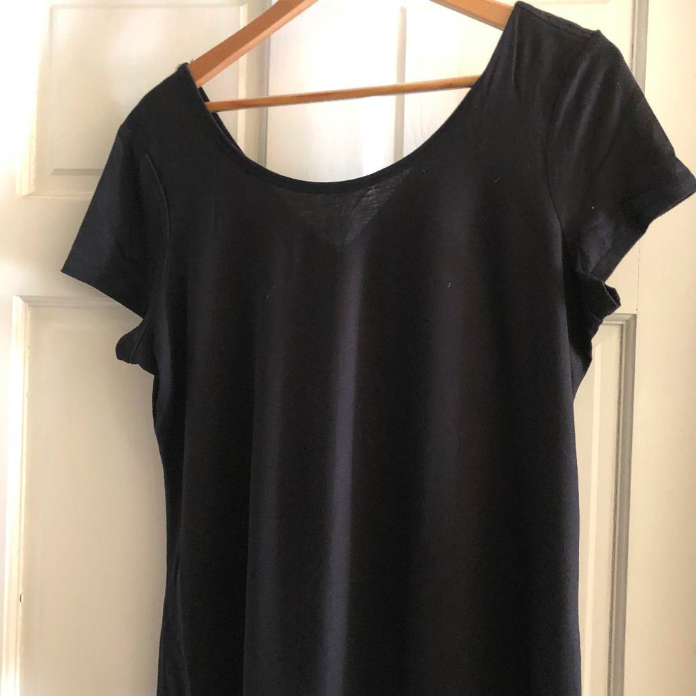 Black Tee with Option Tie in Back
